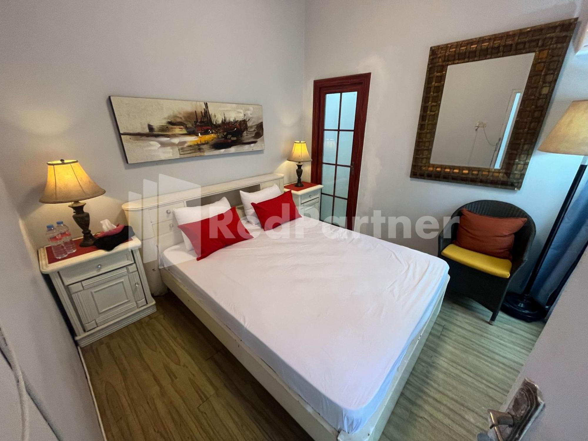Layar Selorejo Mitra Reddoorz Hotel